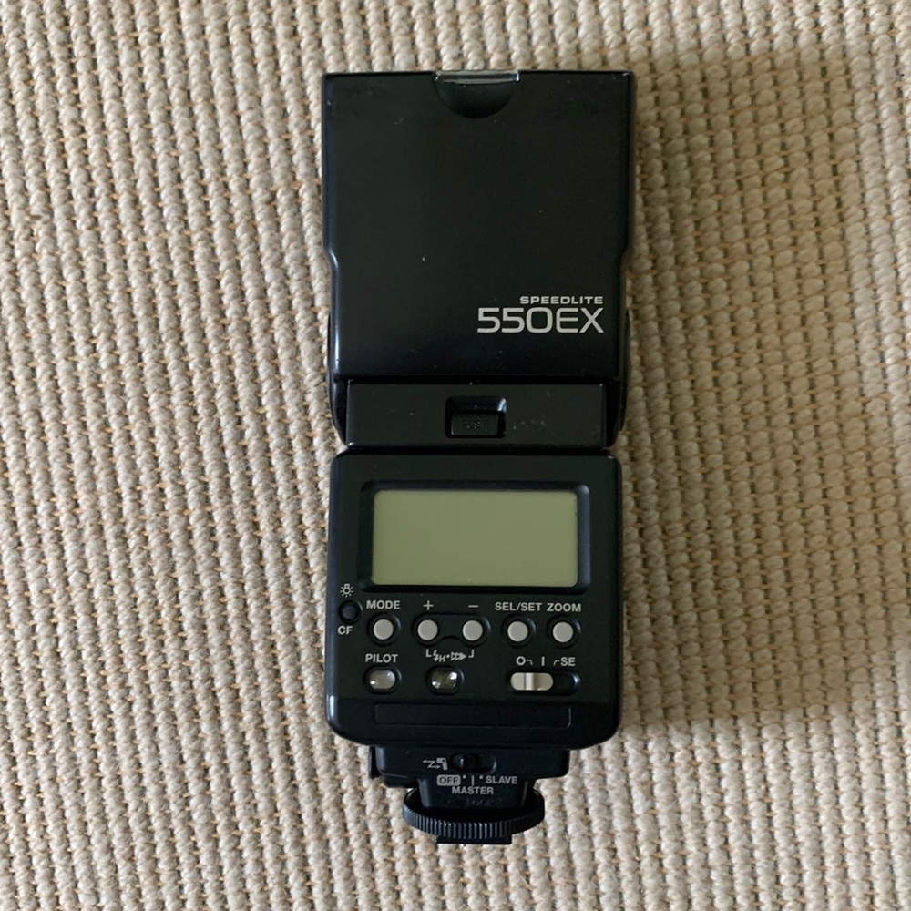 Canon 550EX Speedlite Flash
